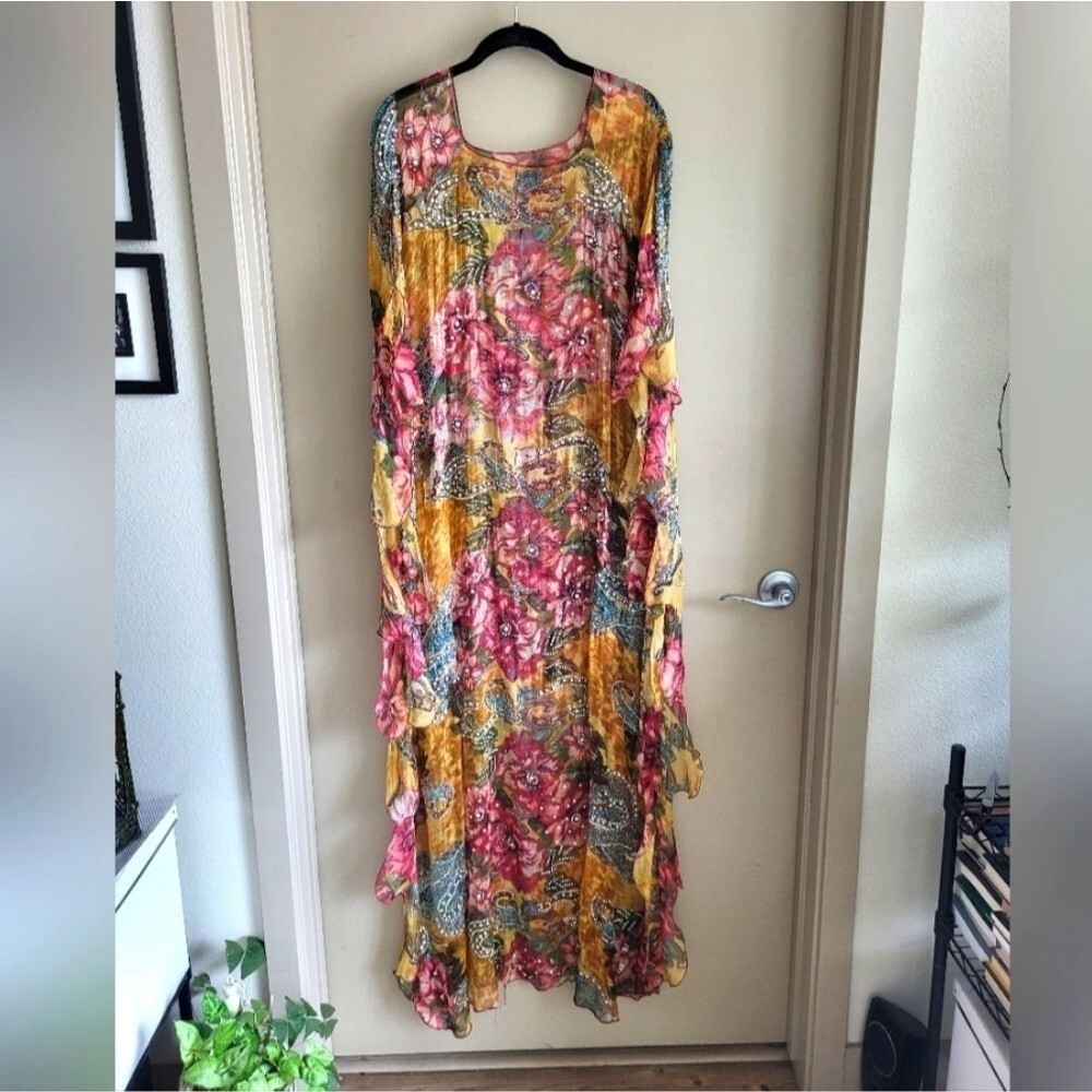 Boho Luxe Vintage Caftan – St. Tropez Dreaming 🌺 - Picture 2 of 10